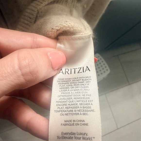 Aritzia cashmere hoodie - Picture 6 of 7